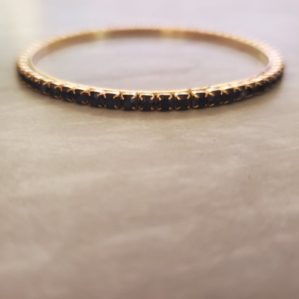 ✨ J.Crew Rhinestone Crystal Pave Bangle Bracelet ✨ - Picture 4 of 10